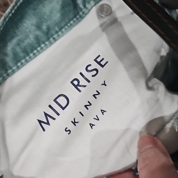 Lucky Brand Green Silk Like Mid Rise Skinny Ava Pants - Picture 4 of 7